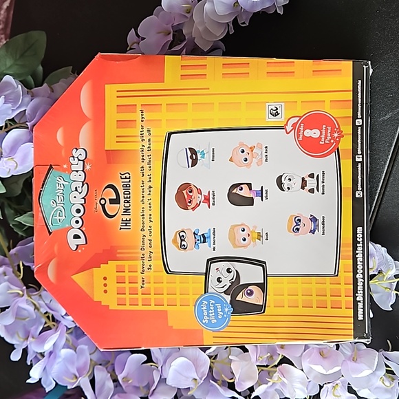 Disney Doorables Incredibles  Set of 8 New in sealed package - Picture 3 of 6